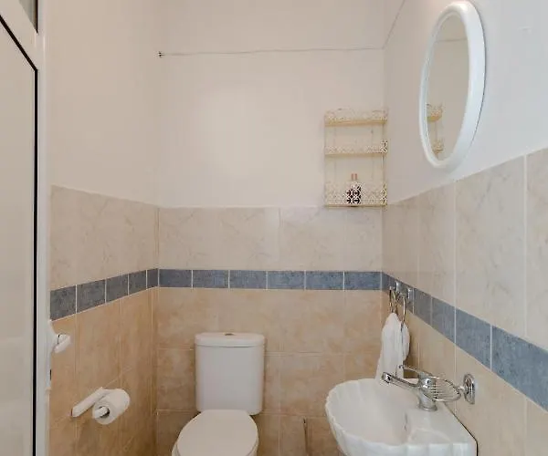 Hari's House * Archangelos (Rhodes)