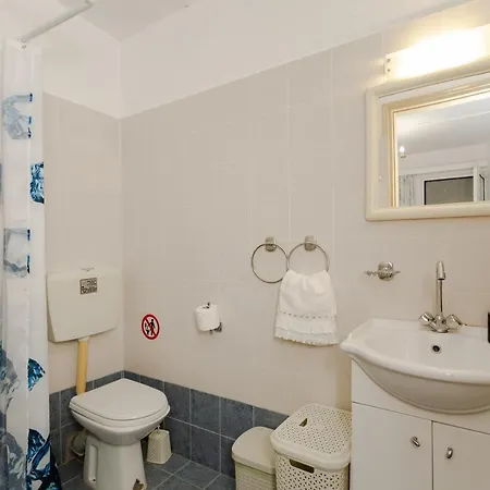 Hari's House * Archangelos (Rhodes)
